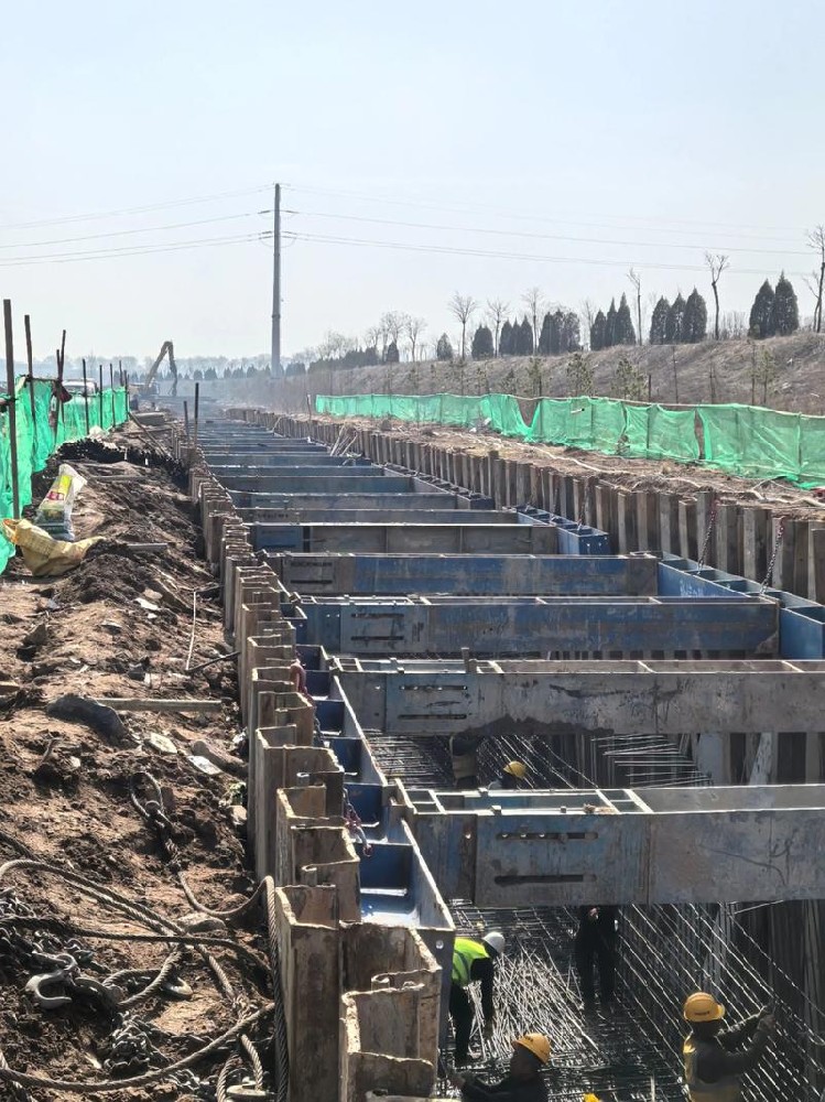安徽钢板桩施工队联系电话,安徽本地钢板桩施工队电话,安徽附近钢板桩施工队电话